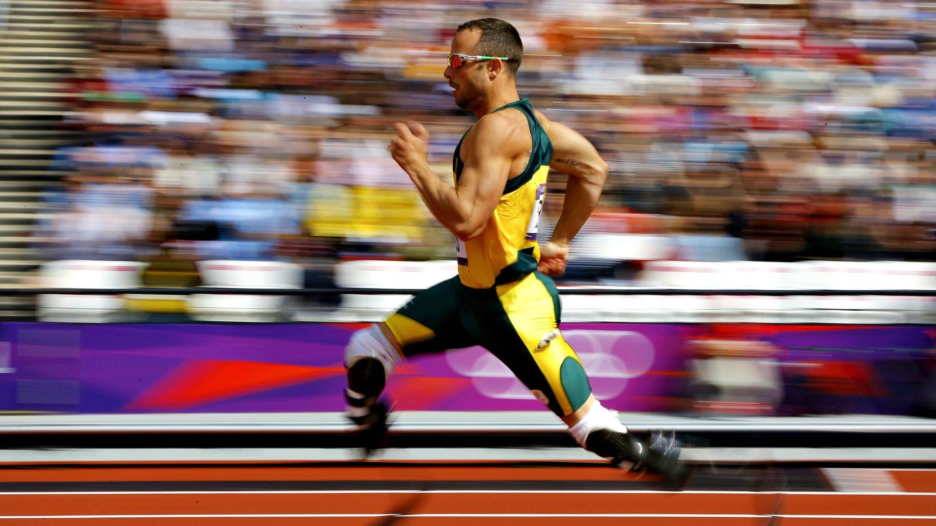 -田径赛场焦点！德国队对阵日本队，历史性突破，球队首次挺进决赛